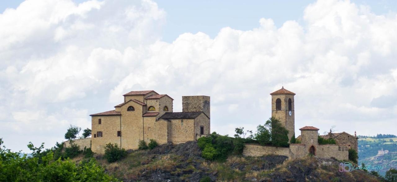 Serramazzoni Antiche Vie B&B المظهر الخارجي الصورة