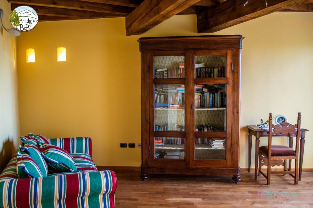 Serramazzoni Antiche Vie B&B المظهر الخارجي الصورة